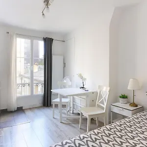 Orsay Cosy Studio Paris