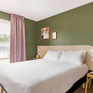 Première Classe Genève - Aéroport - Hotel Prévessin-Moëns